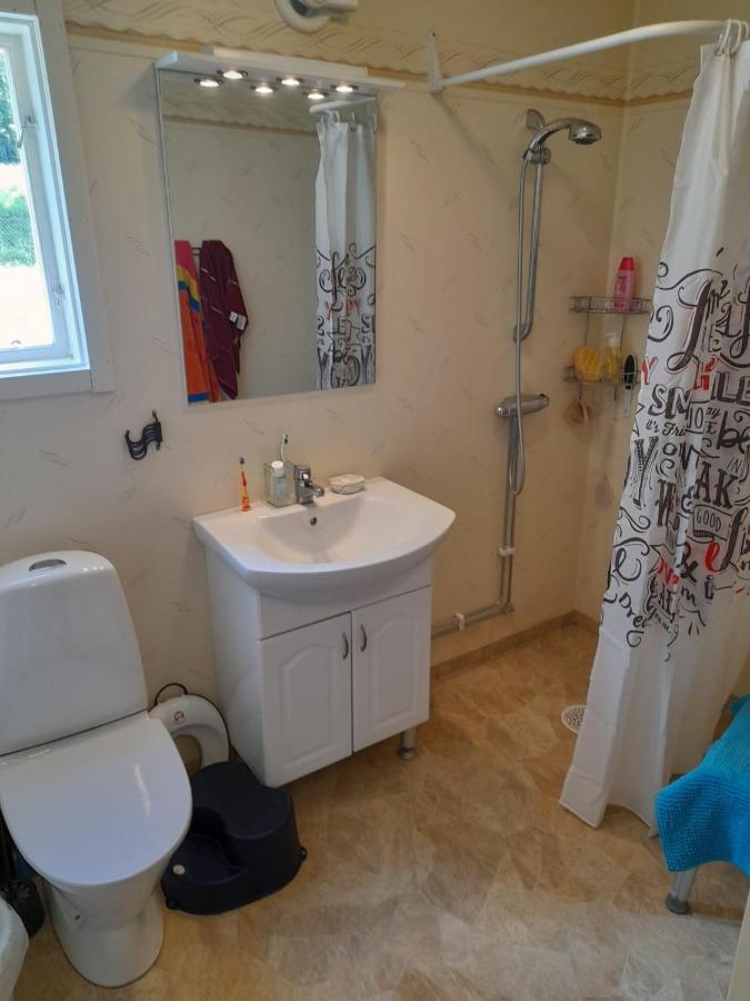 Small Bedroom, Outside Toilet, Shower Kitchen, 120 M From Sandbach Bräcke Buitenkant foto